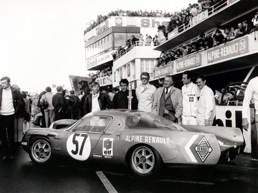  Renault Alpine A210 1966 года  (фото 1 из 2)